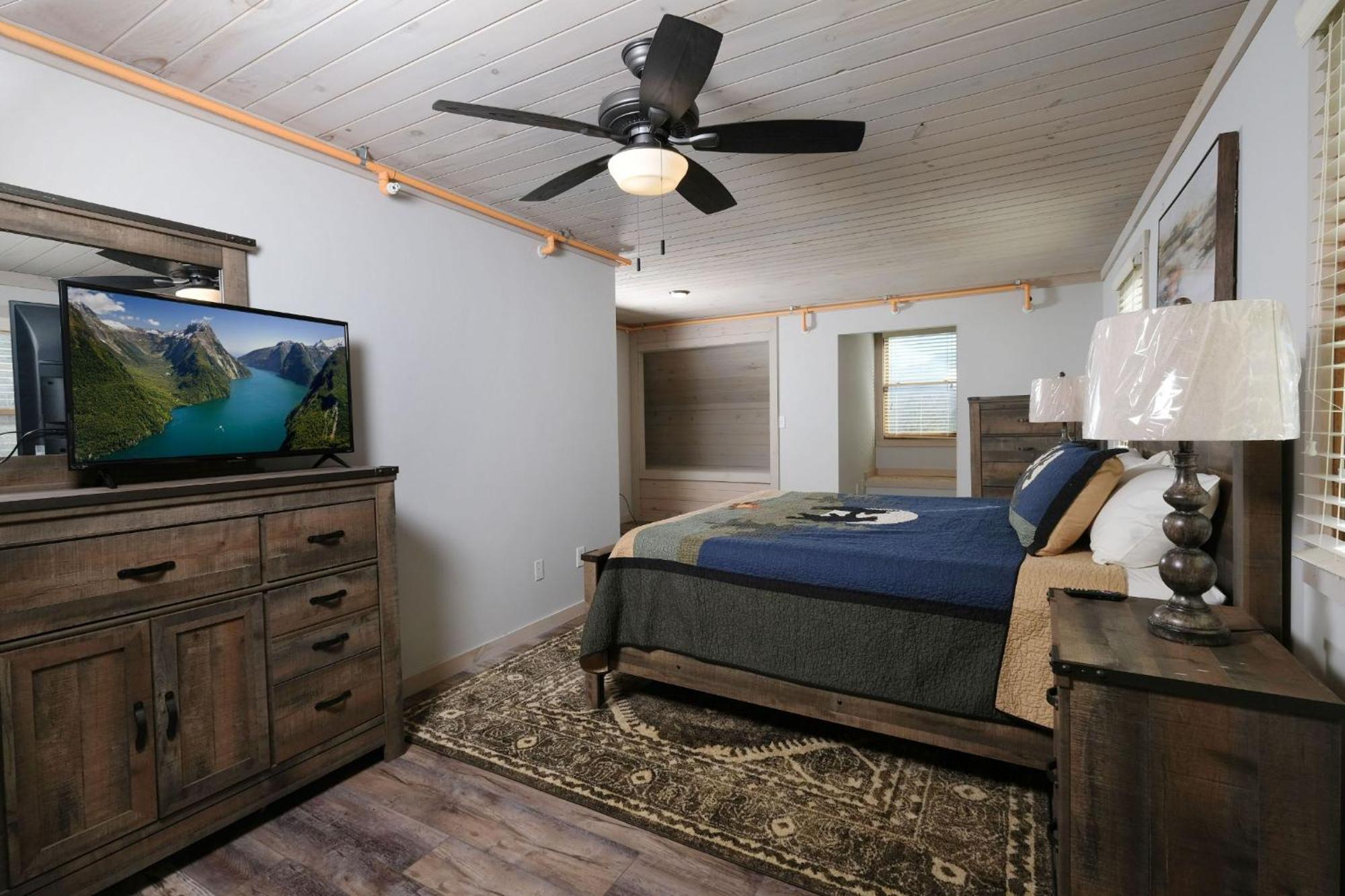 Rocky Top Lodge جاتلينبرج المظهر الخارجي الصورة